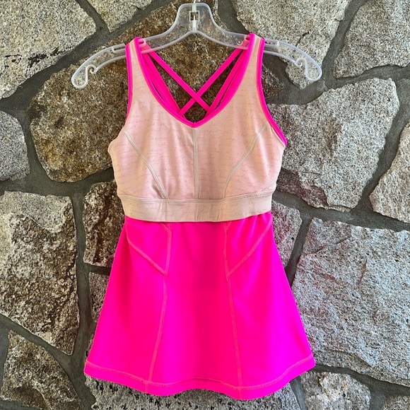 Lululemon Strap It Like Its Hot Tank - Picture 12 of 12